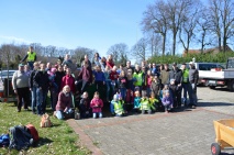 Kids aus dem Kindergarten und der Grundschule sorgen für eine saubere Landschaft in Andervenne