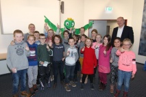Kinder stürmen das Rathaus in Freren!